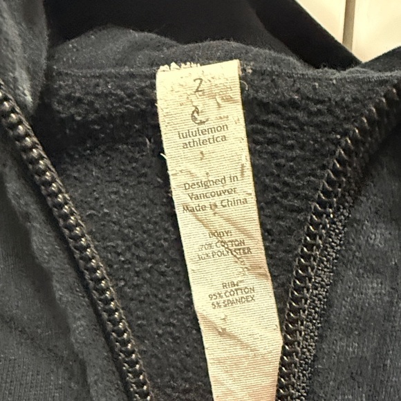 Lululemon Athletica Black Zip-Up Jacket - Picture 2 of 5